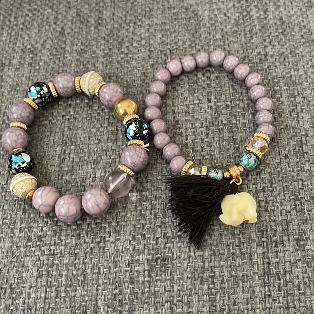 Bracelets - Picture 2 of 3